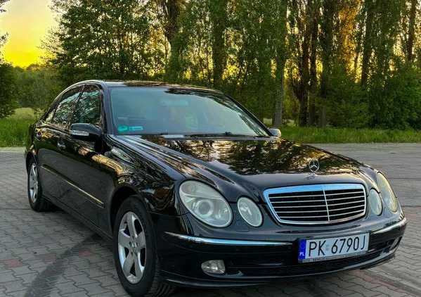 łabiszyn Mercedes-Benz Klasa E cena 27500 przebieg: 334480, rok produkcji 2004 z Łabiszyn